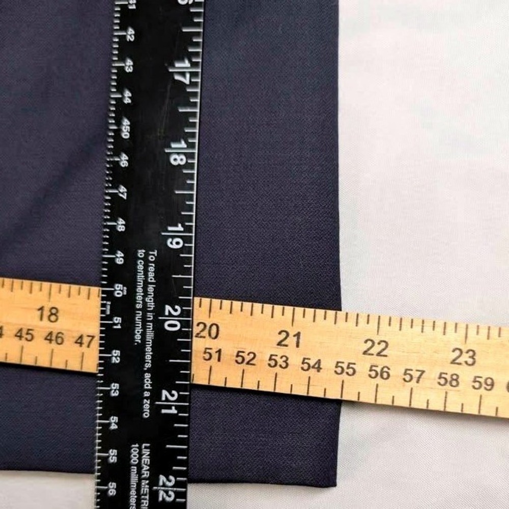 Brooks Brothers 346 Pencil Skirt ~ Size 12 ~ Navy Blue ~ 100% Wool - Picture 9 of 10